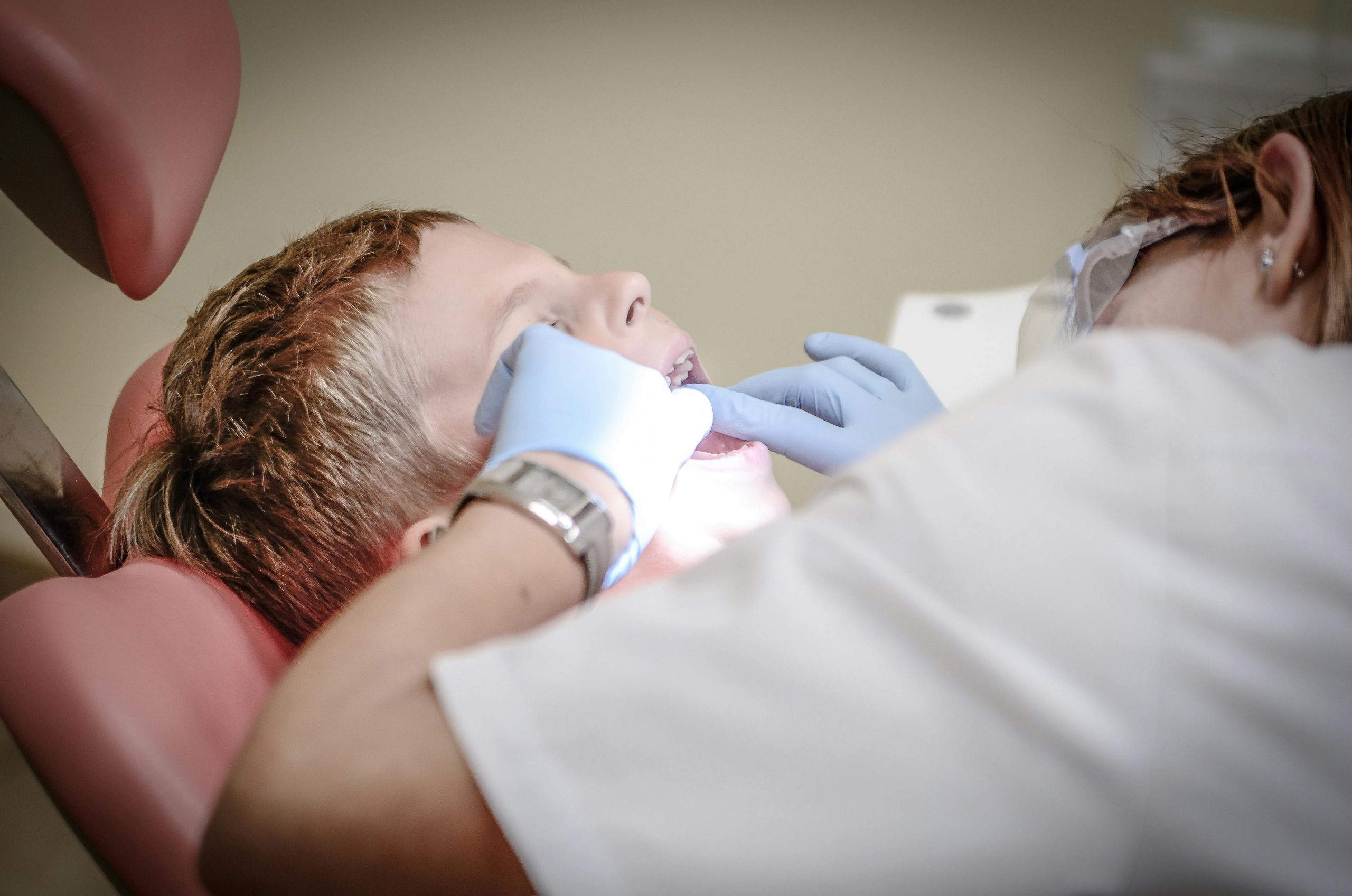 Specializzazioni Odontoiatriche: Il Nuovo Scenario della Remunerazione Professionale