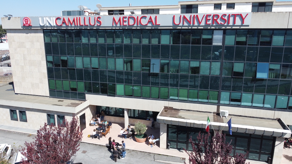 UniCamillus: Un'oasi di formazione medica e solidarietà umanitaria