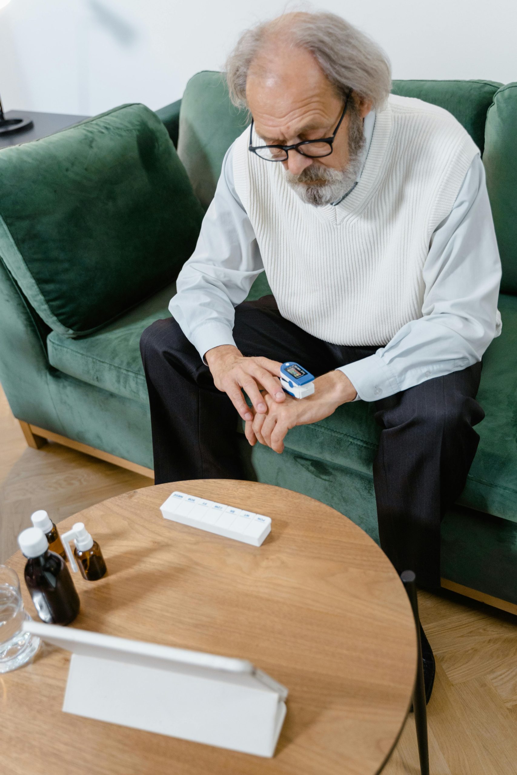 Il Fenomeno dell'Invecchiamento dei Medici in Italia: Cosa Significa per il Sistema Sanitario Nazionale