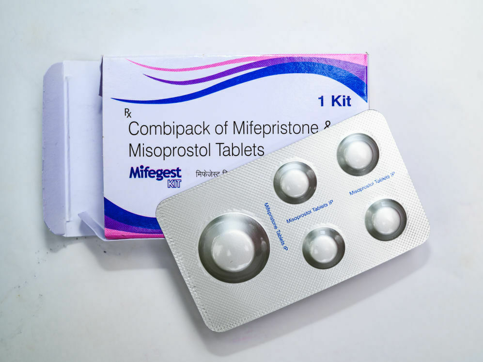 Aborto Farmacologico: La Verità dietro l'Opzione Fino a Nove Settimane di Gravidanza