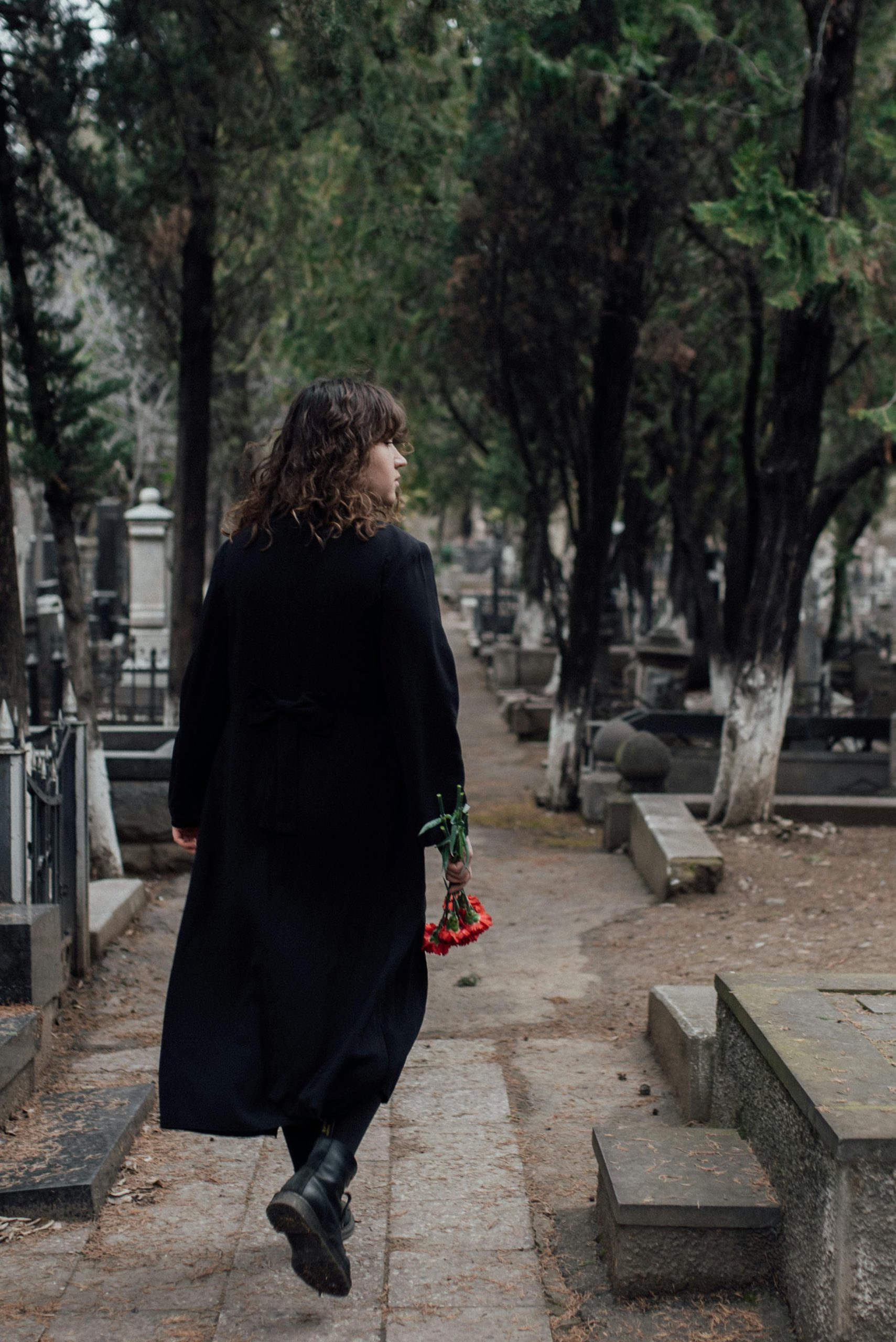 Compassione e Cure Palliative: L'Approccio di Bebber (Aris) alla Fine Vita