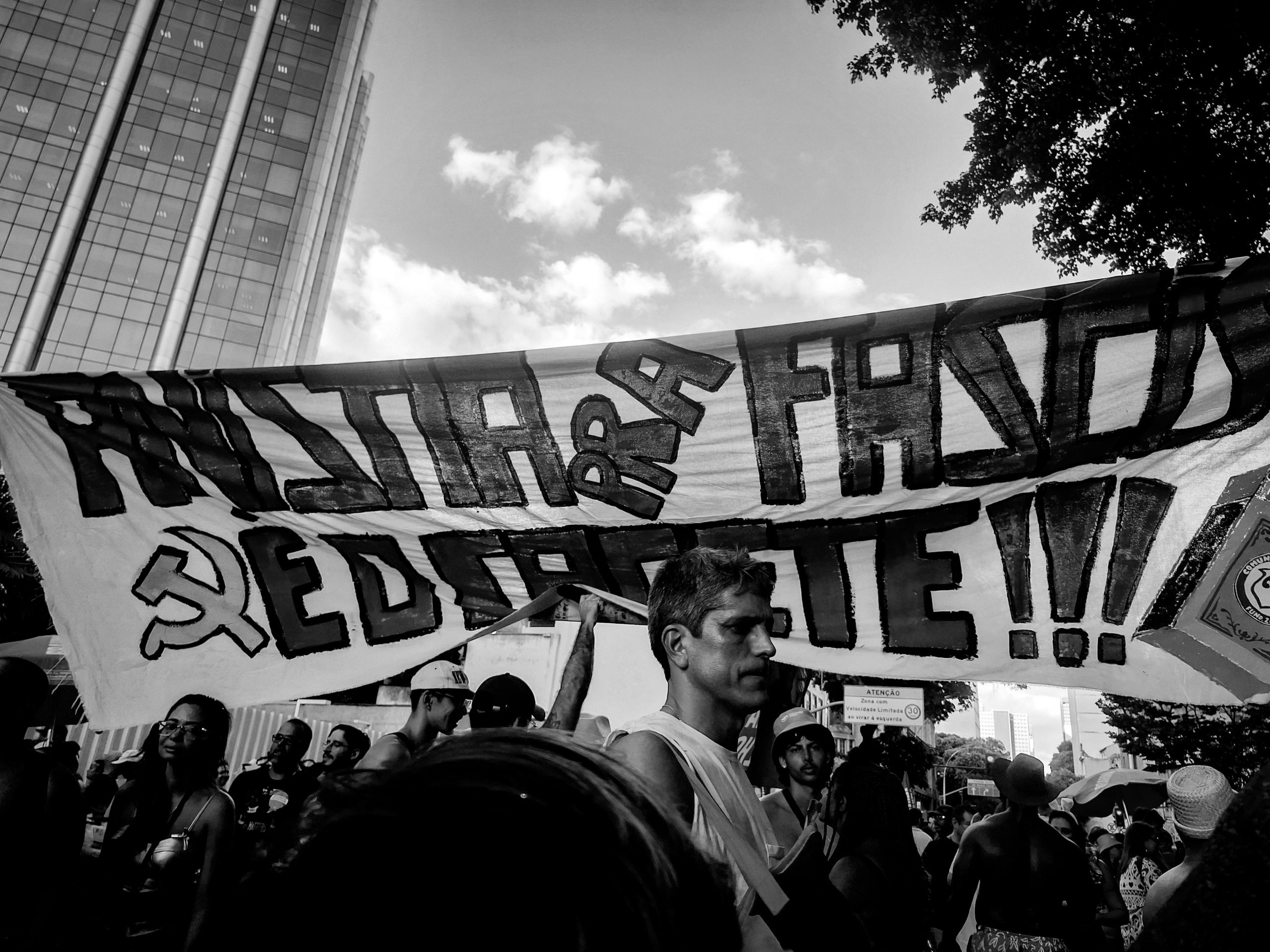 La Scelta della Salute: Perché Sempre Più Professionisti Abbandonano il Ssn