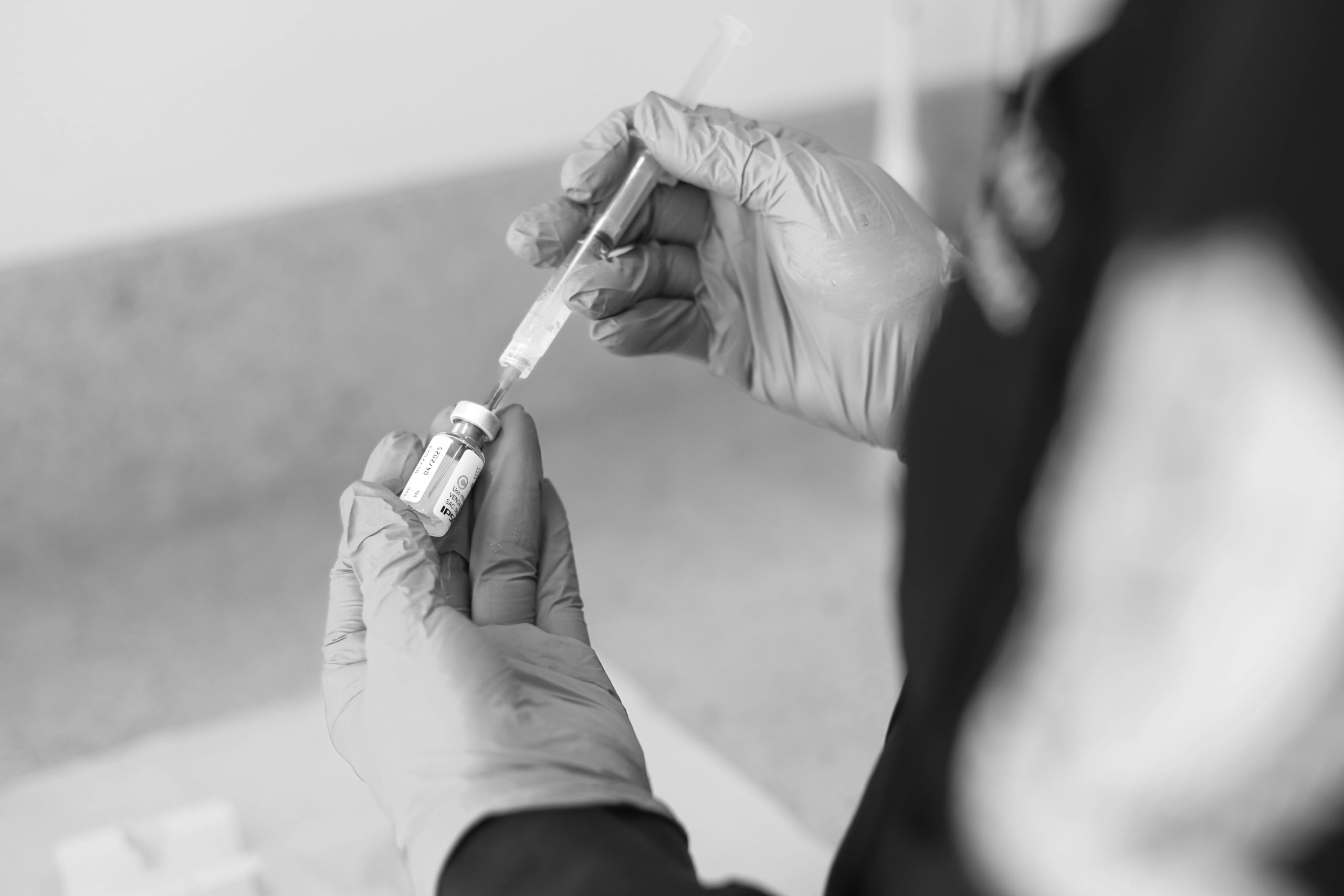 Sgombero di due studi odontoiatrici illegali: un'allerta sulla sicurezza dei pazienti in Campania